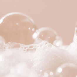 Made Without Sulfates, Parabens and Dyes
Our products are crafted with consciously clean ingredients that are thoughtfully chosen and tested. And our hand soaps are no exception.