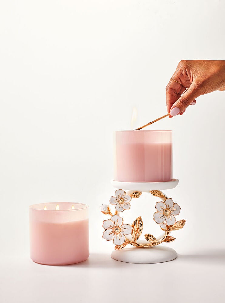 Flower Ring Pedestal 3Wick Candle Holder Bath and Body Works
