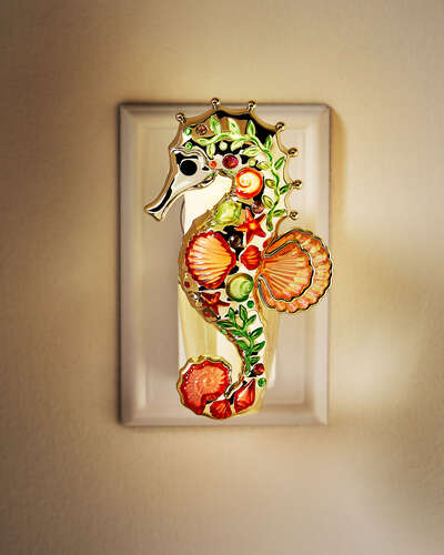Seahorse Scent Control™ Nightlight Wallflowers Fragrance Plug