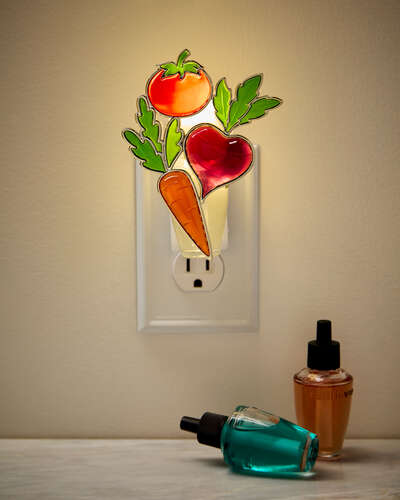 Veggie Cluster Scent Control&trade; Nightlight Wallflowers Fragrance Plug