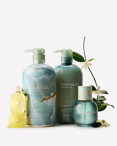 Suede Blossoms Skin Replenishing Body Wash