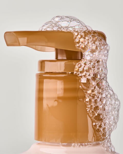 Cozy Vanilla & Almond Daily Moisturizing Hand Soap