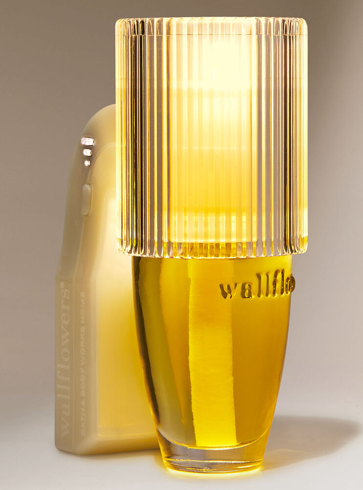 Diffuseur Wallflowers veilleuse avec contrôle de la fragrance en verre cannelé champagne Image 1