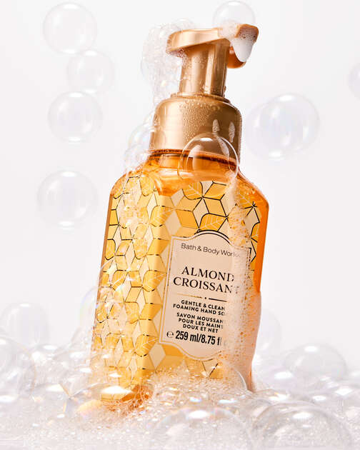 Almond Croissant Gentle & Clean Foaming Hand Soap