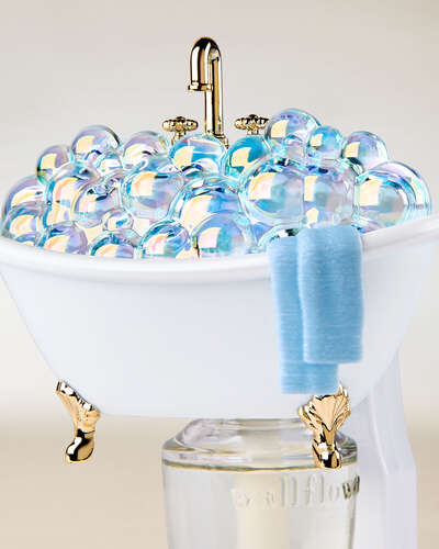 Bubble Bath Scent Control™ Nightlight Wallflowers Fragrance Plug