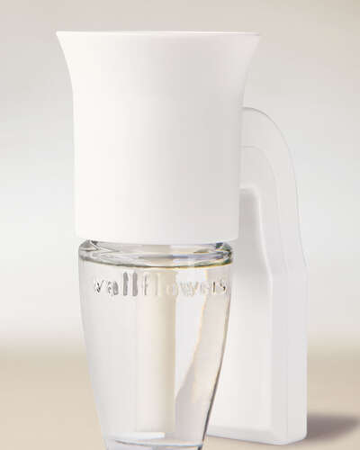 White Flare Wallflowers Fragrance Plug