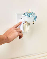 Bubble Bath Scent Control&trade; Nightlight Wallflowers Fragrance Plug