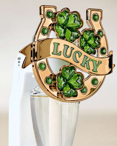 Horseshoe Scent Control™ Nightlight Wallflowers Fragrance Plug