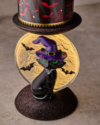 Light-up Cat and Moon Pedestal 3-Wick Candle Holder
