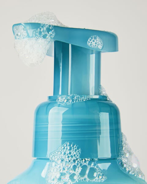 Blueberry Beach Club Gentle & Clean Foaming Hand Soap