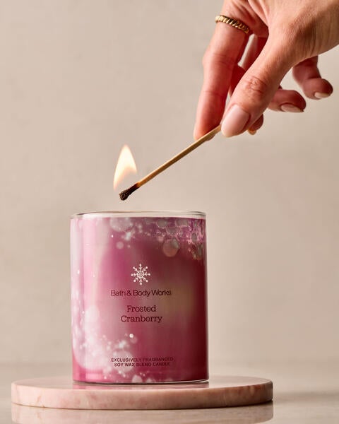 Frosted Cranberry Single Wick Candle