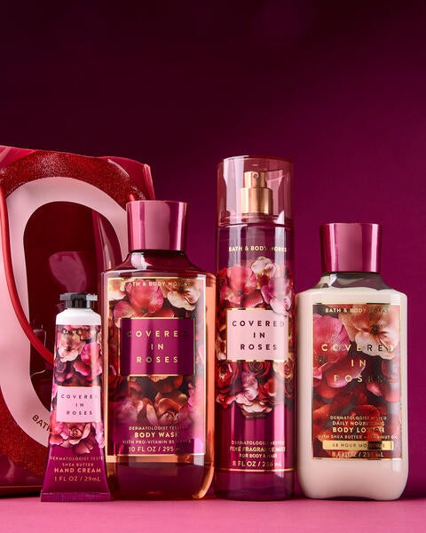 Ensemble-cadeau Covered In Roses
