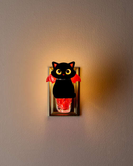 Witchy Cat Scent Control™ Nightlight Wallflowers Fragrance Plug