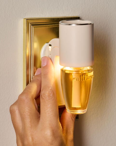 Diffuseur de fragrance Wallflowers Veilleuse avec contrôle de la fragrance cylindre crème