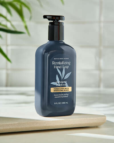 Mahogany Teakwood Revitalizing Gel Hand Soap