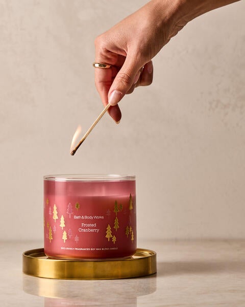 Frosted Cranberry 3-Wick Candle
