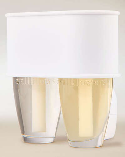 White Wallflowers Fragrance Plug