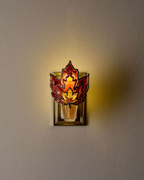 Layered Leaves Wallflowers Fragrance Plug