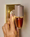Diffuseur de fragrance Wallflowers Veilleuse avec contrôle de la fragrance cylindre brun