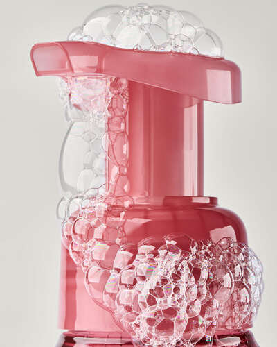 Strawberry Pound Cake Gentle & Clean Foaming Hand Soap