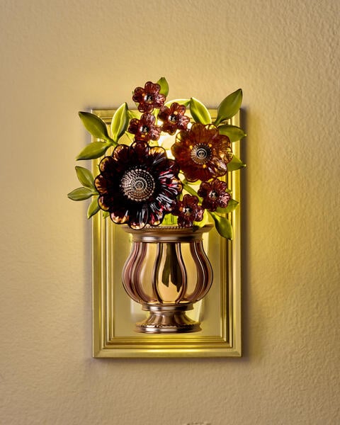 Diffuseur de fragrance Wallflowers Veilleuse avec contrôle de la fragrance fleurs antiques