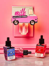 Milk Bar Truck Nightlight Wallflowers Fragrance Plug