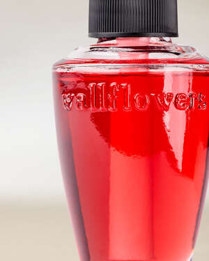 Strawberry Lover Wallflowers Fragrance Refill