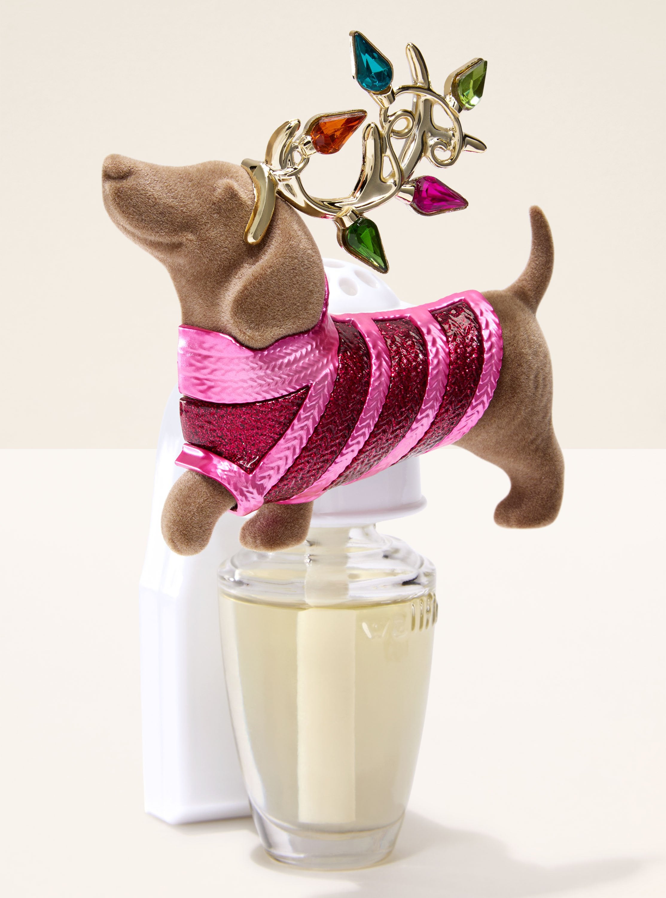 Biscuit the Dachshund Wallflowers Fragrance Plug