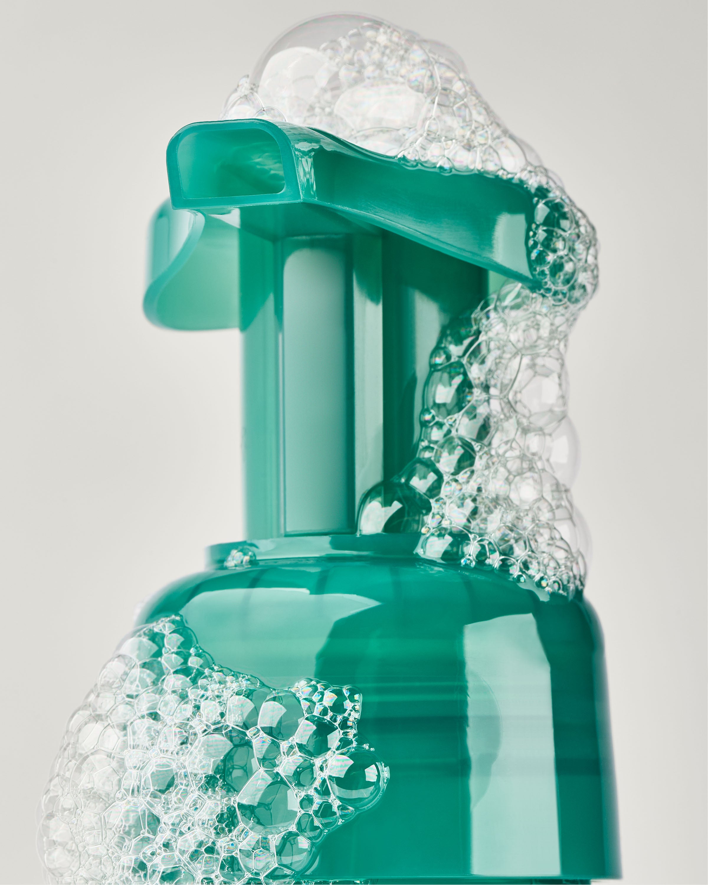 White Tea & Sage Gentle & Clean Foaming Hand Soap