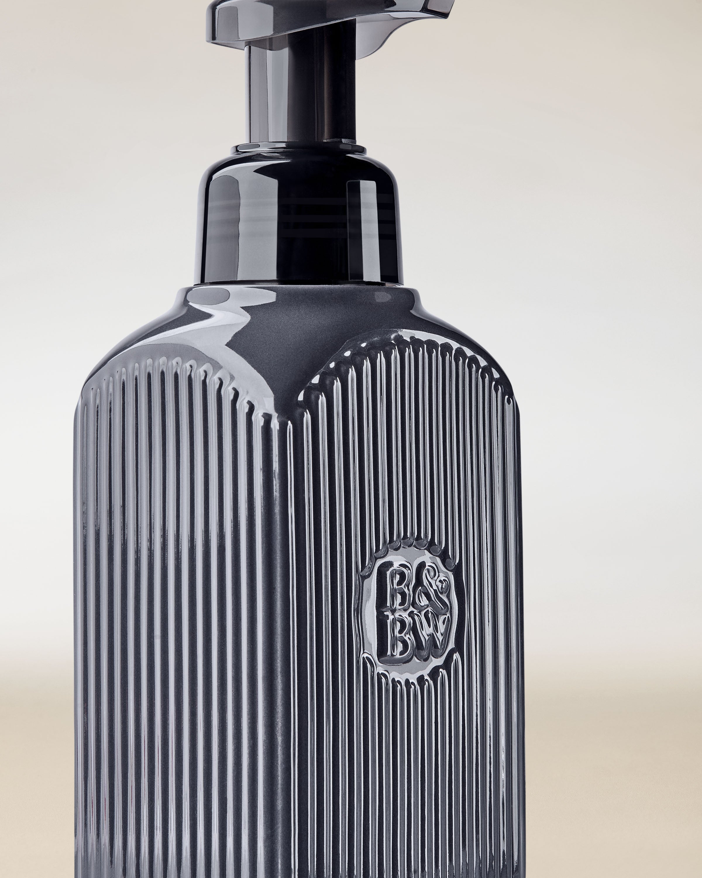 Charcoal Ceramic Gentle & Clean Foaming Hand Soap Dispenser
