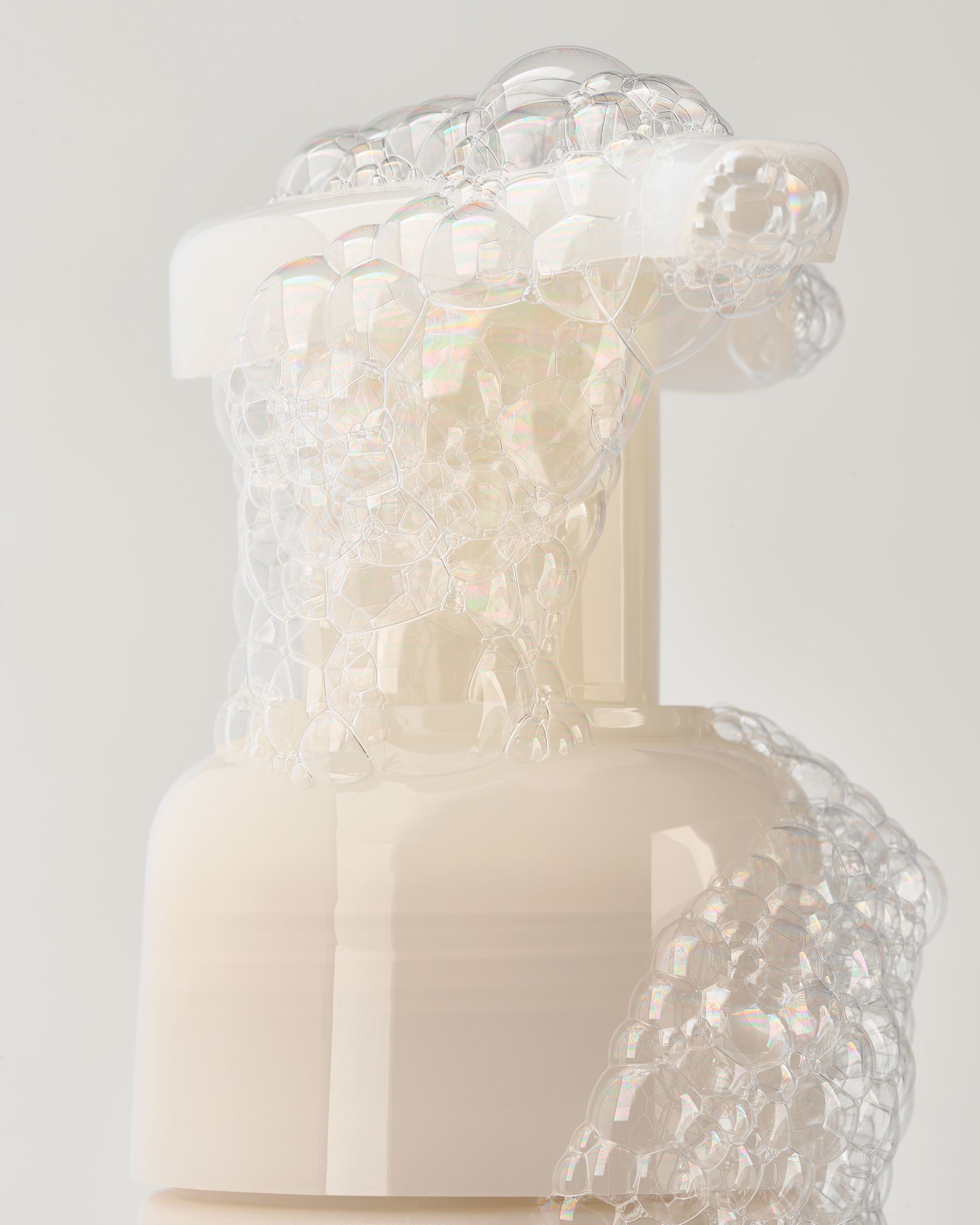 Backyard Honeysuckle Gentle & Clean Foaming Hand Soap