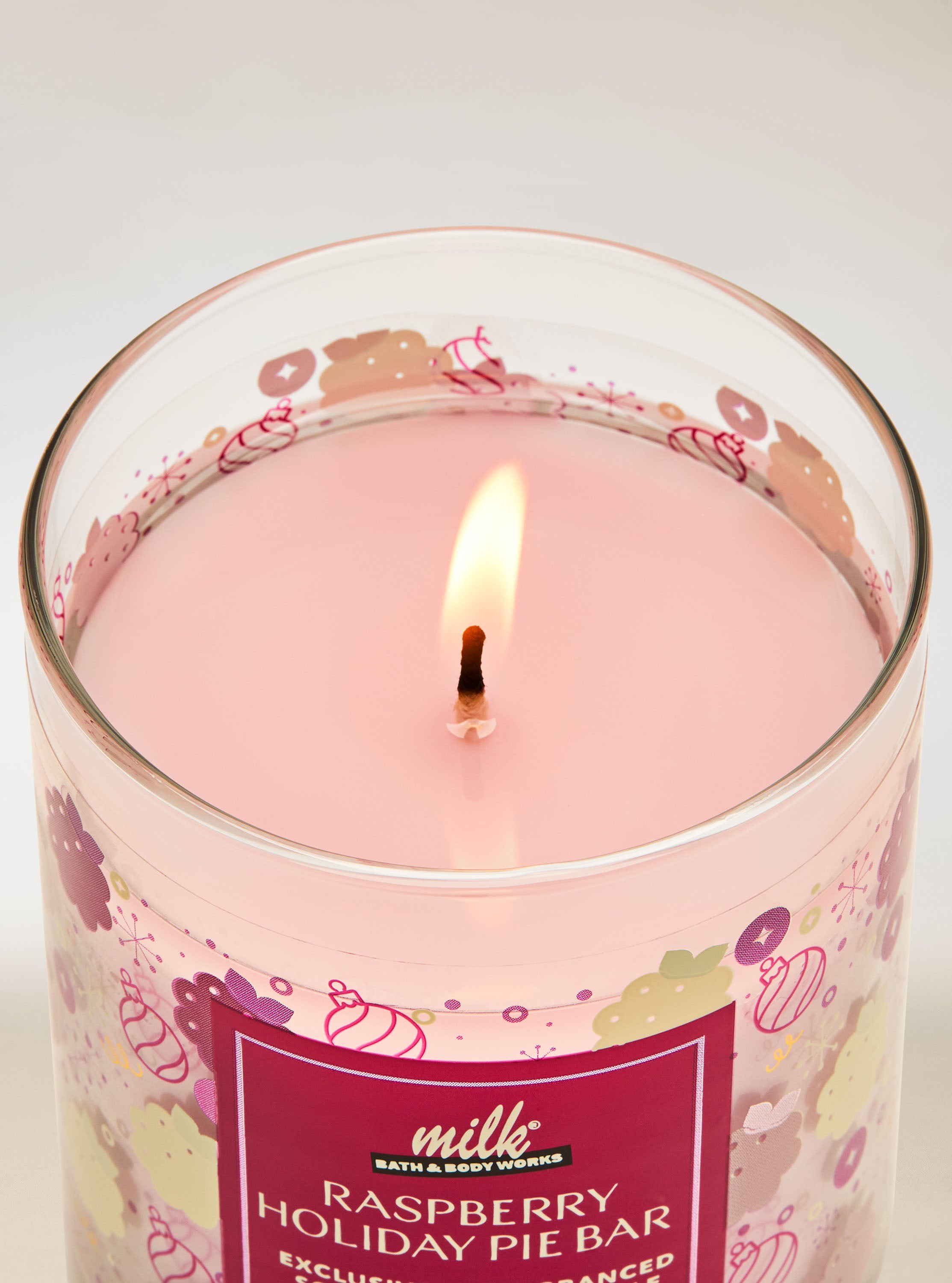 Raspberry Holiday Pie Bar Single Wick Candle