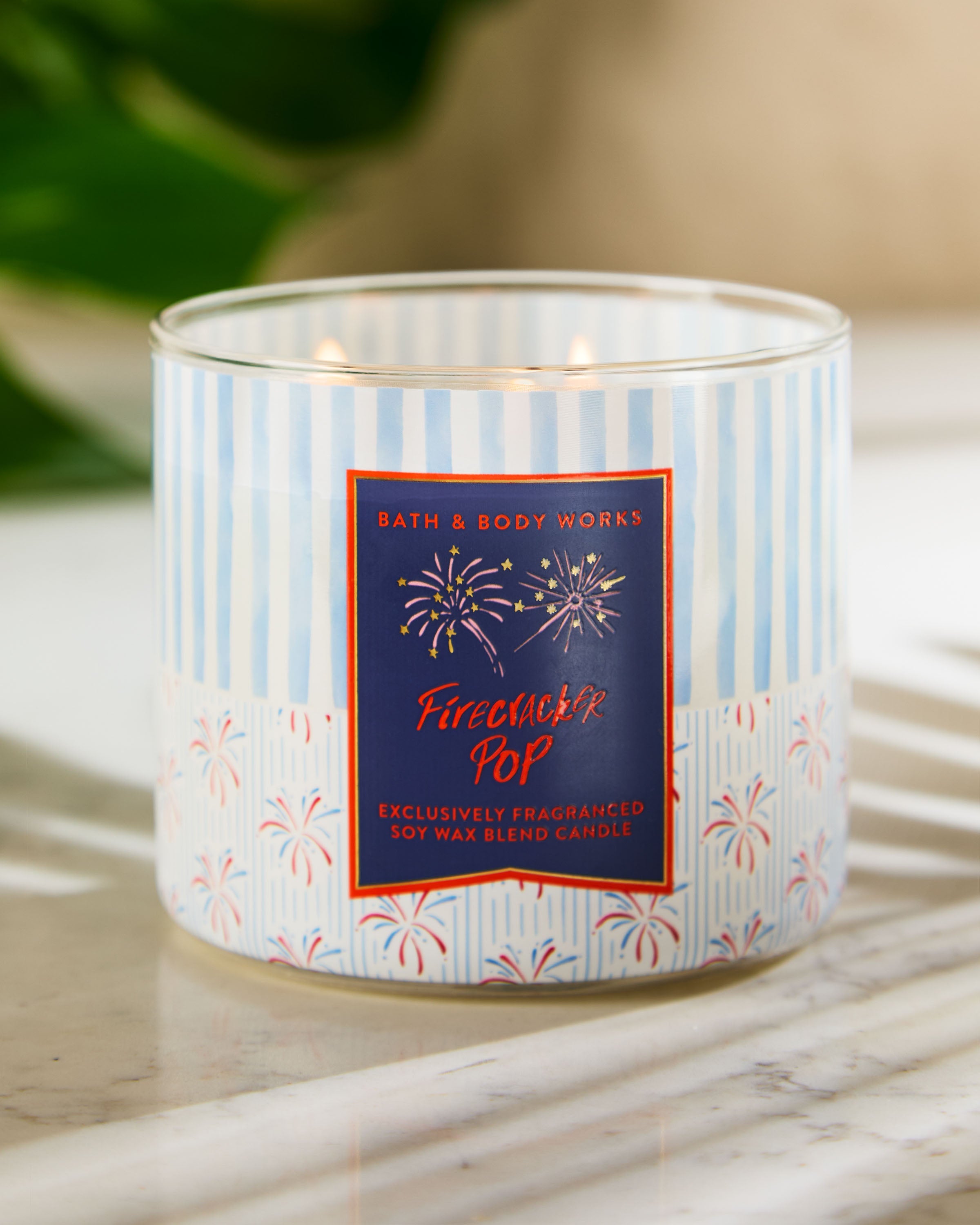 Bath & Body Works Firecracker Pop 3-Wick Candle | Place Rosemère
