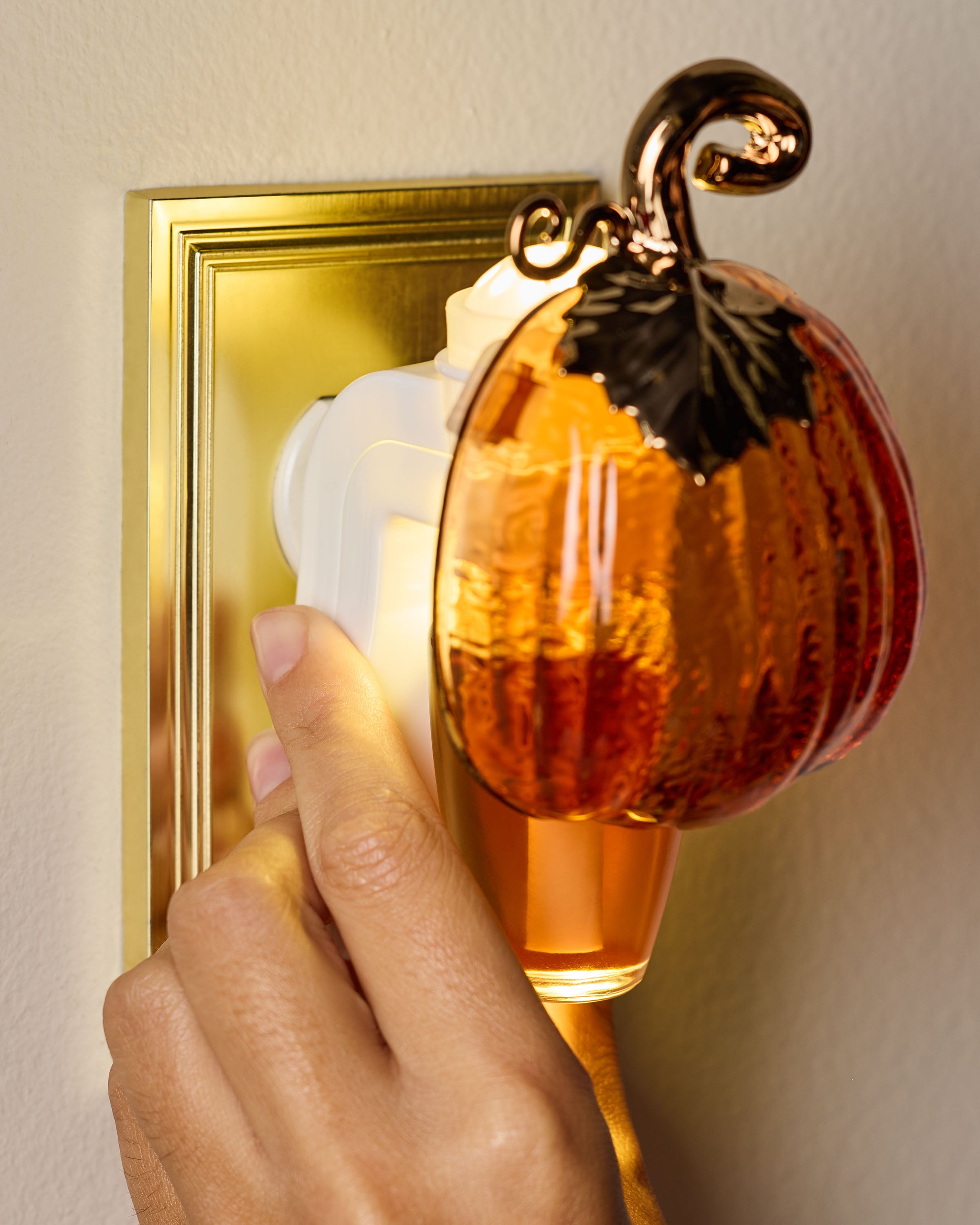 Diffuseur de fragrance Wallflowers Veilleuse citrouille orange