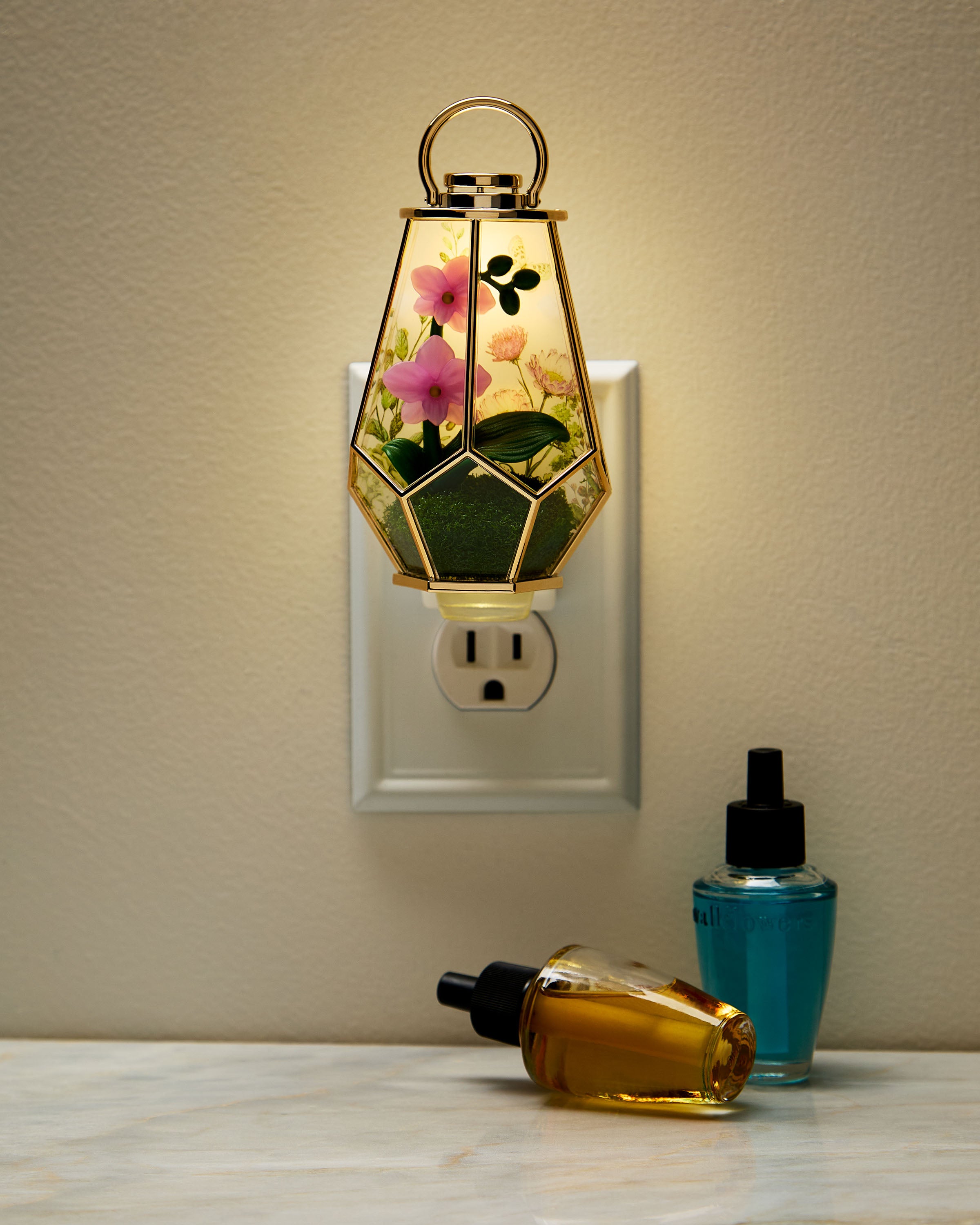 Orchid Terrarium Scent Control™ Nightlight Wallflowers Fragrance Plug