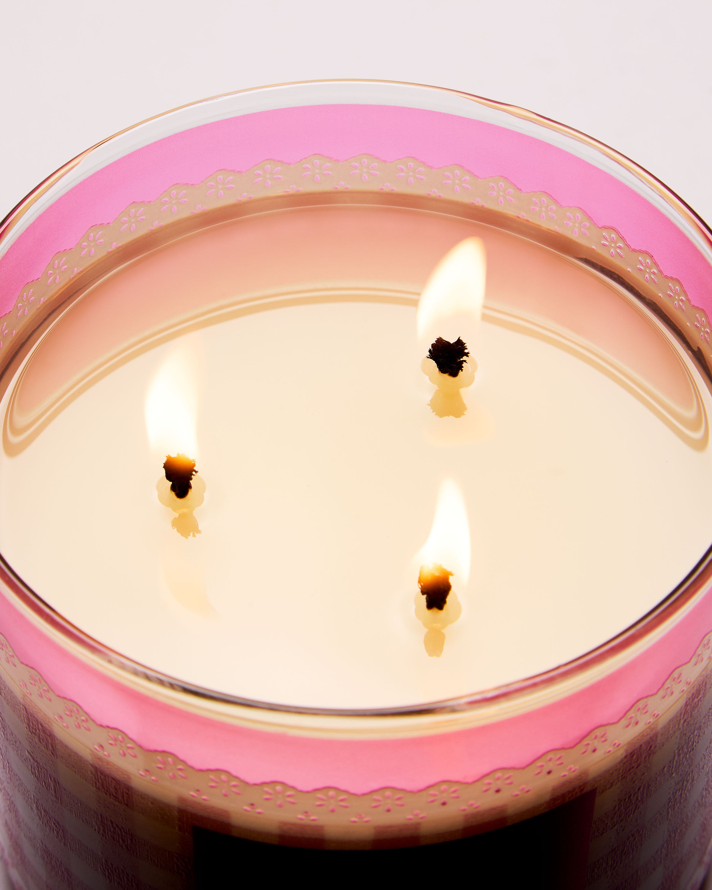 Gingham Gorgeous 3-Wick Candle