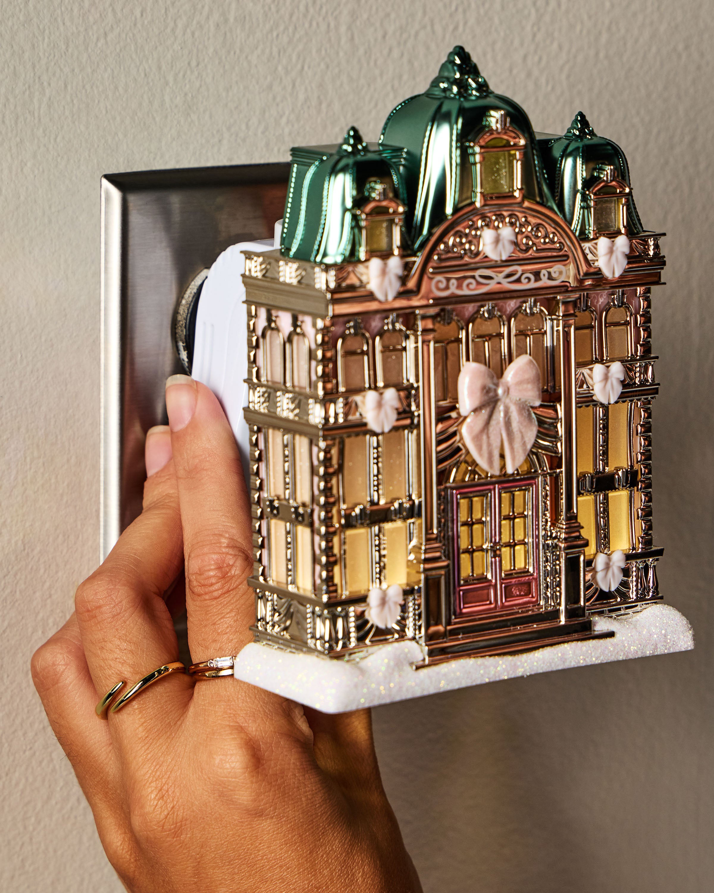 Grand Hotel Projector Nightlight Wallflowers Fragrance Plug