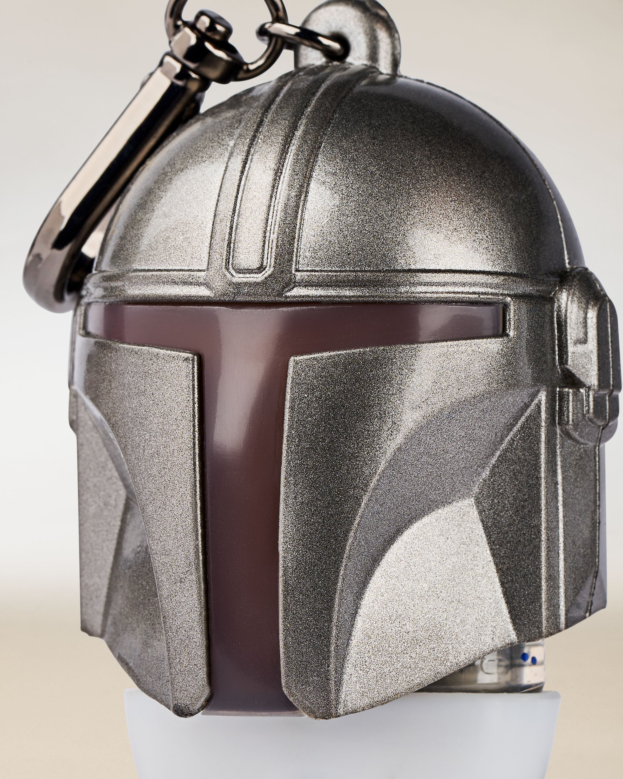 The Mandalorian Helmet PocketBac Holder