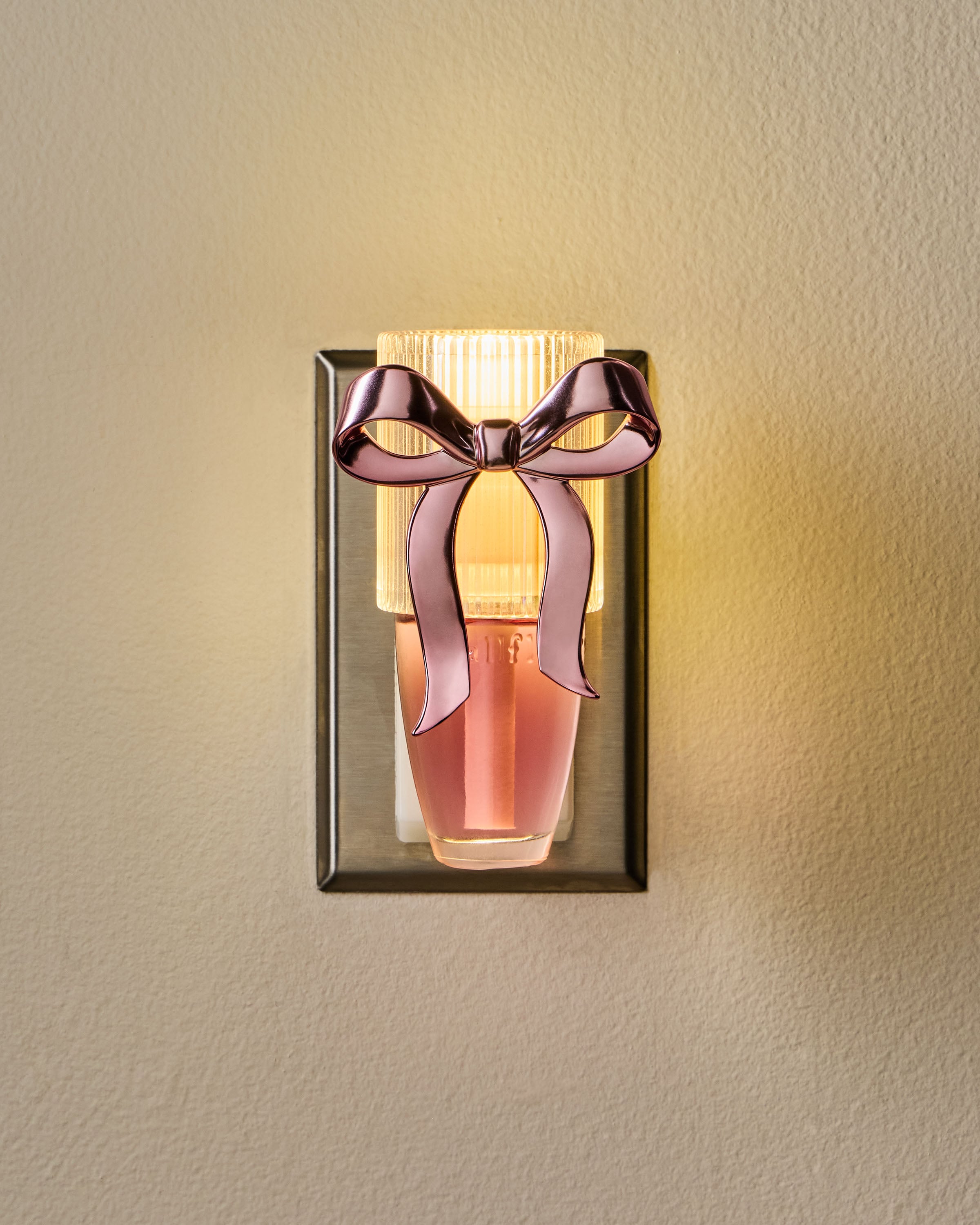Pink Bow Nightlight Wallflowers Fragrance Plug