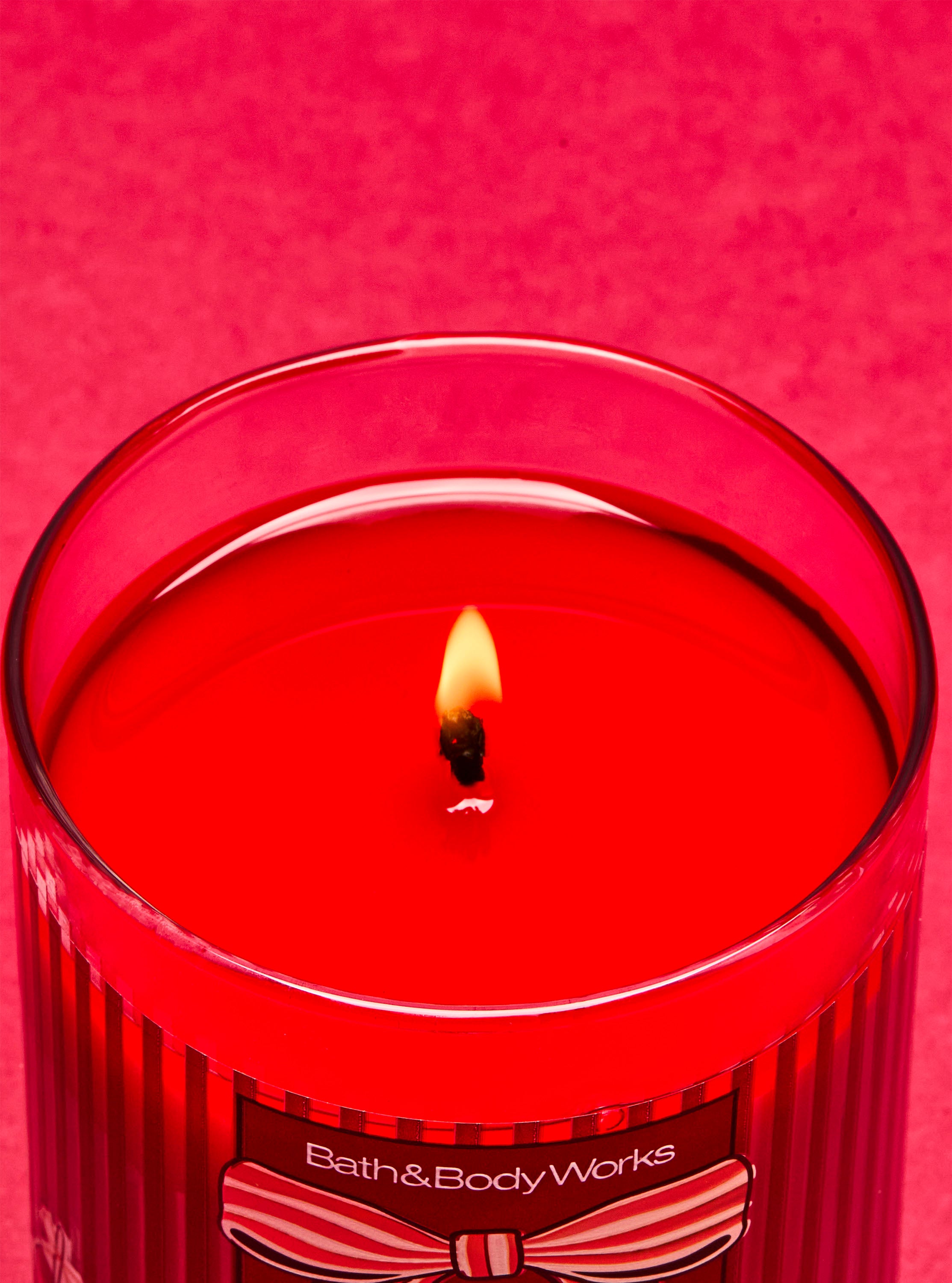 Winter Candy Apple Single Wick Candle
