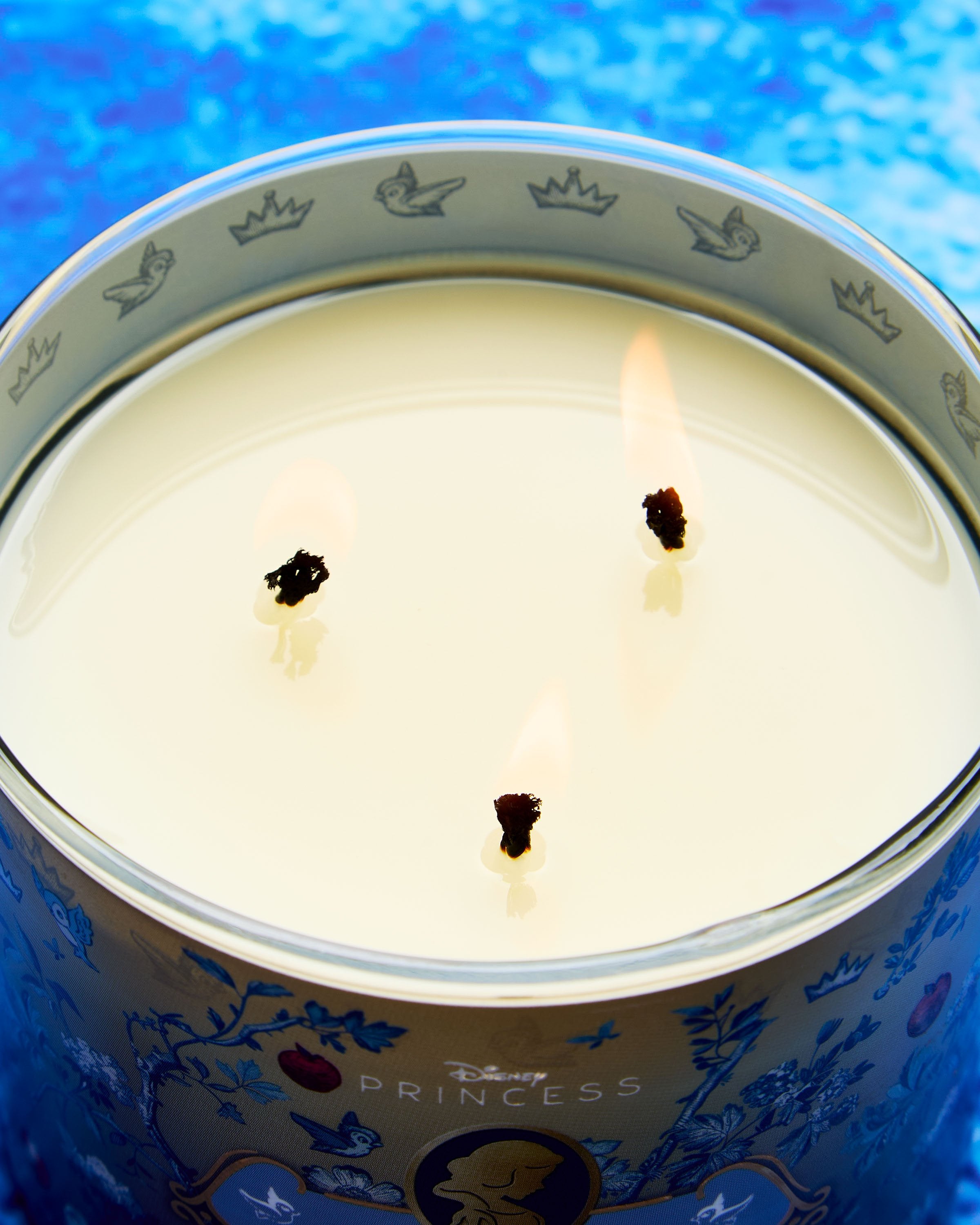 Snow White 3-Wick Candle
